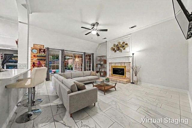 2530 Cresthaven Drive, Garland, TX 75040