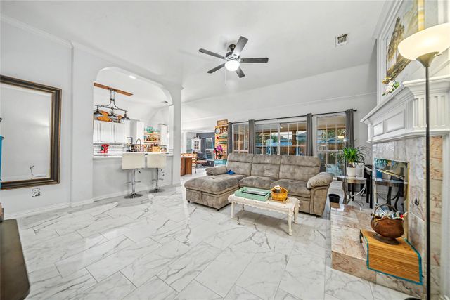 2530 Cresthaven Drive, Garland, TX 75040