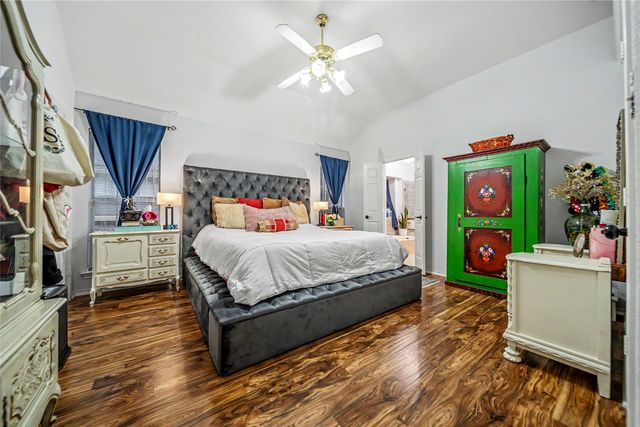2530 Cresthaven Drive, Garland, TX 75040