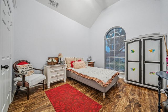 2530 Cresthaven Drive, Garland, TX 75040