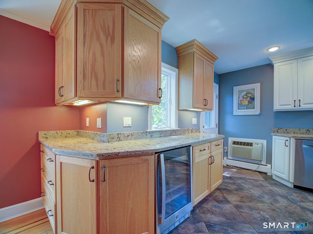 75 Churchill Road, Hamden, CT 06517
