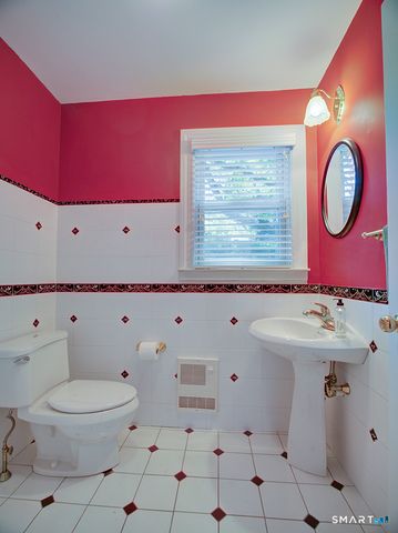 75 Churchill Road, Hamden, CT 06517