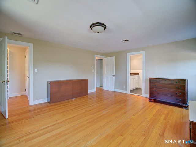 75 Churchill Road, Hamden, CT 06517