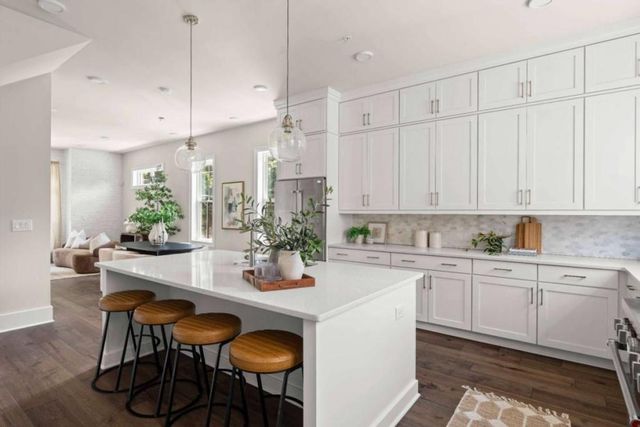 574 Boulevard Place NE 16, Atlanta, GA 30308