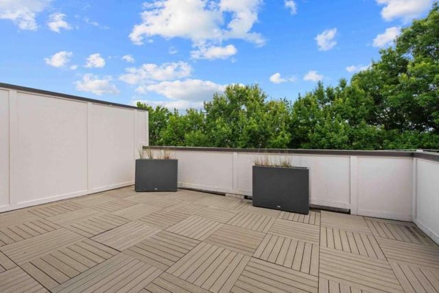 574 Boulevard Place NE 16, Atlanta, GA 30308