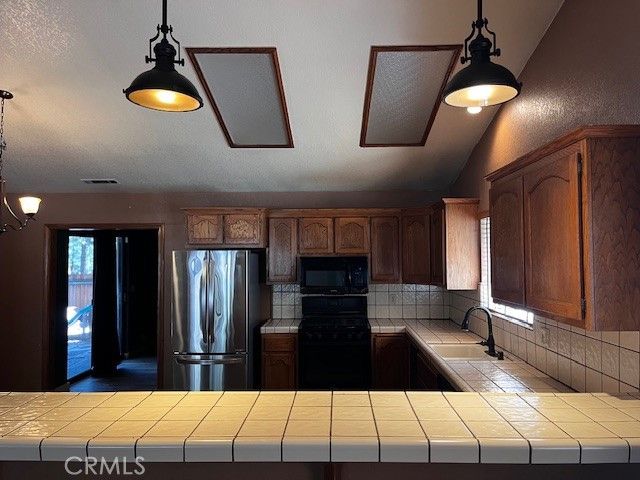 1064 Pine, Big Bear, CA 92314