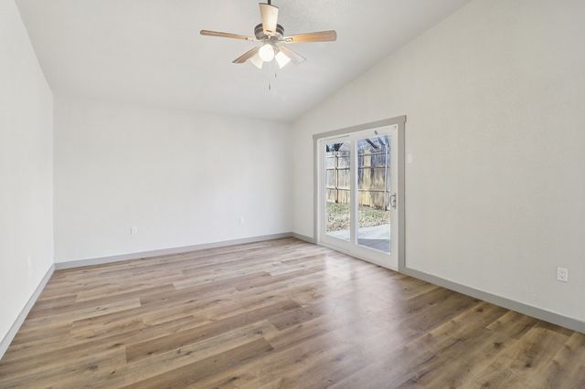 5502 Safari Trail, Arlington, TX 76018