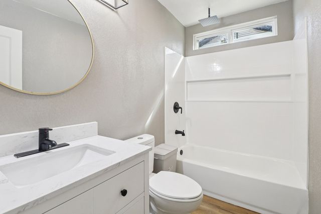 5502 Safari Trail, Arlington, TX 76018