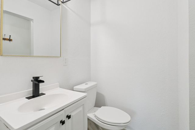 5502 Safari Trail, Arlington, TX 76018