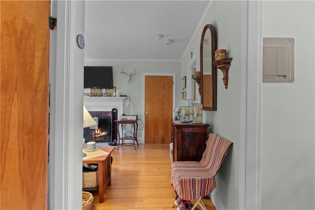 46 CHASTELLUX Avenue M6, Newport, RI 02840