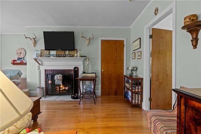 46 CHASTELLUX Avenue M6, Newport, RI 02840