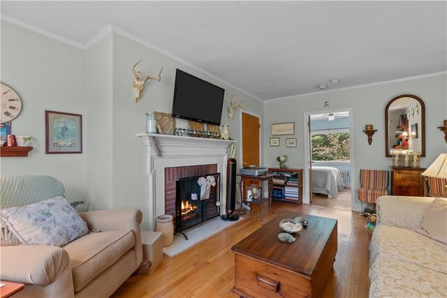 46 CHASTELLUX Avenue M6, Newport, RI 02840