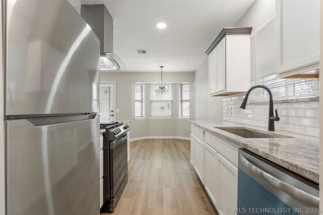 417 W Birmingham Avenue, Broken Arrow, OK 74011