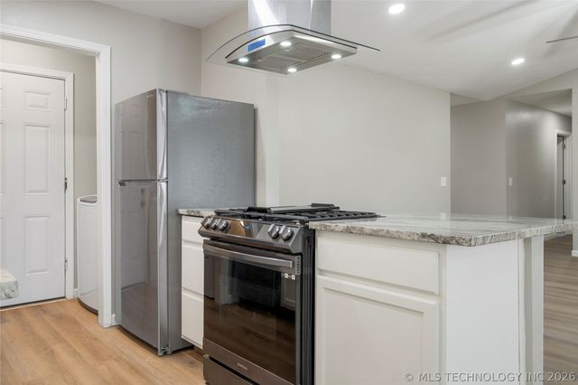 417 W Birmingham Avenue, Broken Arrow, OK 74011