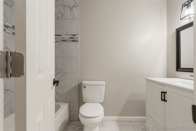 417 W Birmingham Avenue, Broken Arrow, OK 74011