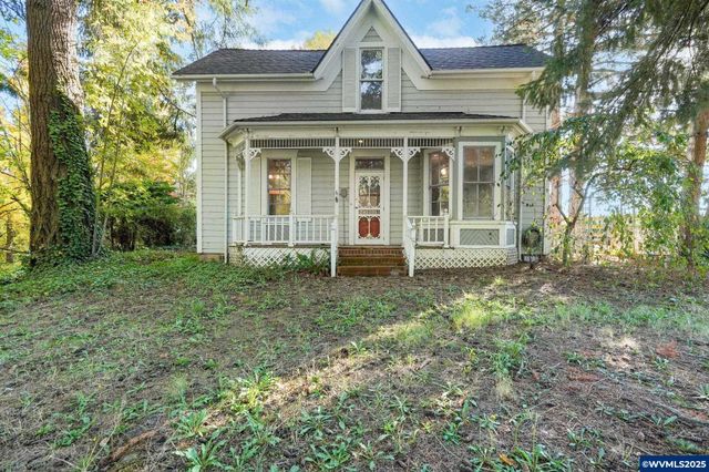 10478 Crosby Rd NE, Woodburn, OR 97071