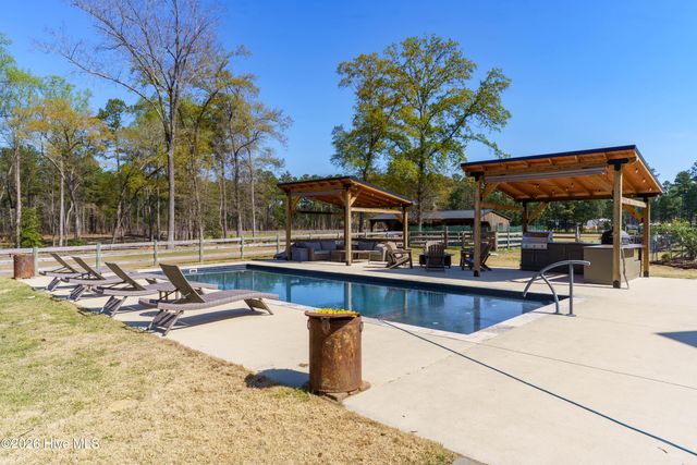 826 Furr Road, Vass, NC 28394