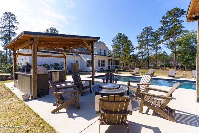 826 Furr Road, Vass, NC 28394