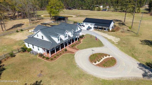 826 Furr Road, Vass, NC 28394