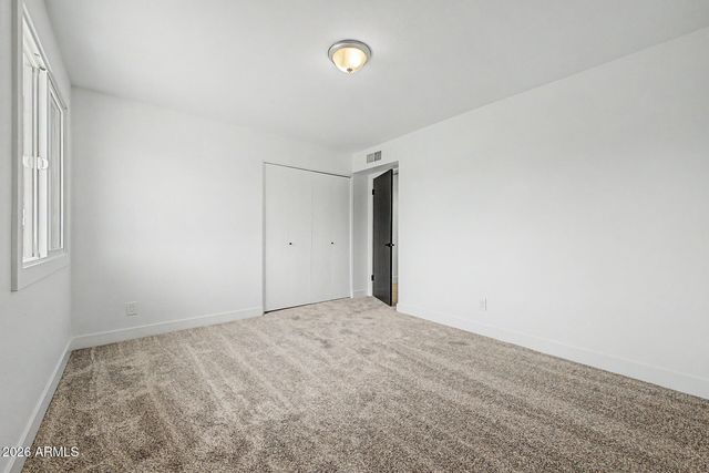 3235 E LARKSPUR Drive, Phoenix, AZ 85032