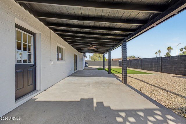 3235 E LARKSPUR Drive, Phoenix, AZ 85032