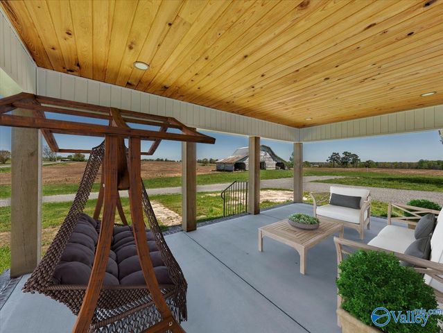 14569 County Road 50, Grove Oak, AL 35975