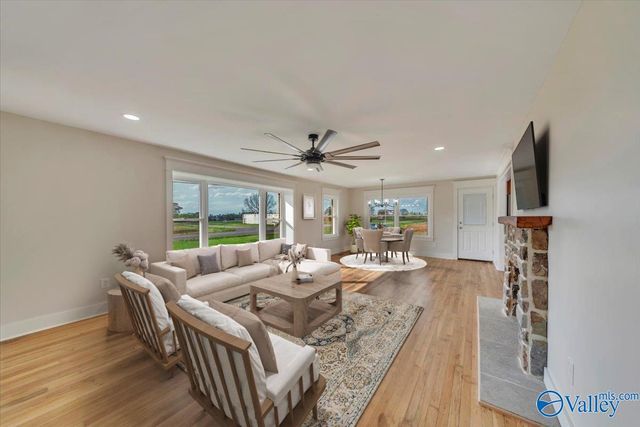 14569 County Road 50, Grove Oak, AL 35975