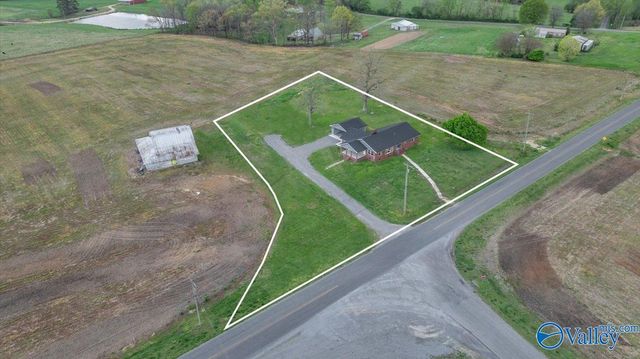 14569 County Road 50, Grove Oak, AL 35975