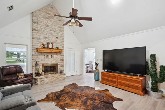 298 Townson, Dublin, TX 76446