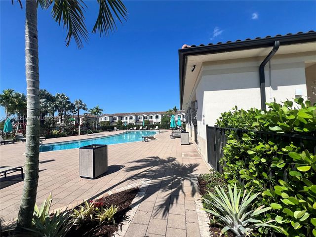 25020 SW 114th Ave, Homestead, FL 33032