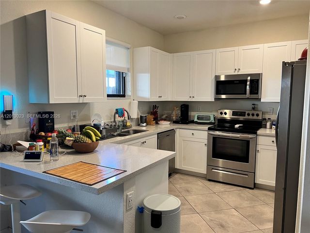 25020 SW 114th Ave, Homestead, FL 33032