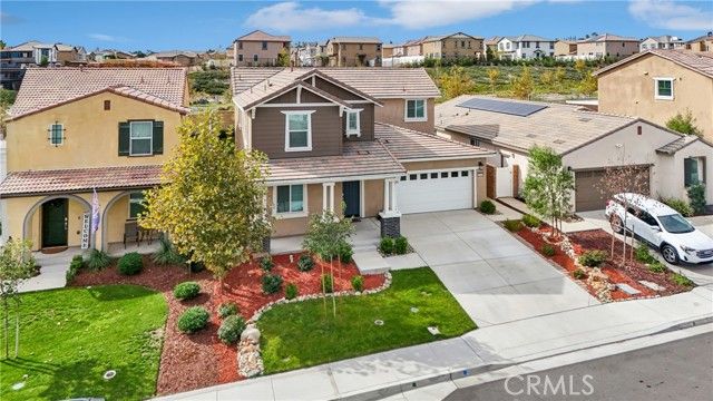 2464 Yellowstone Way, Rialto, CA 92377
