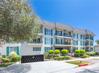 380 S Euclid 105, Pasadena, CA 91101