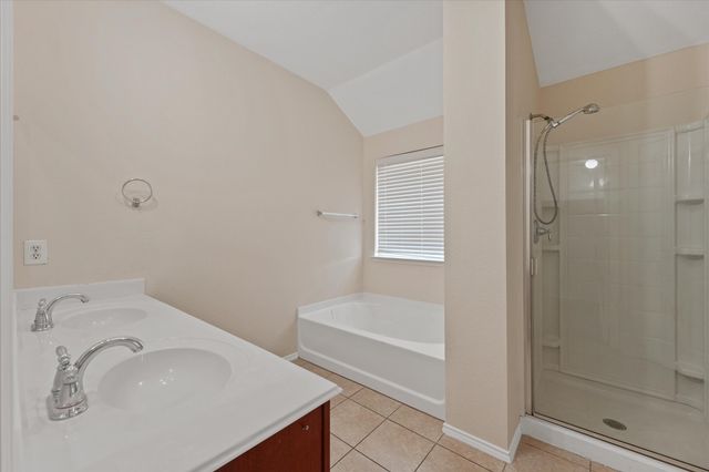 2040 Hanakoa Falls Drive, Anna, TX 75409