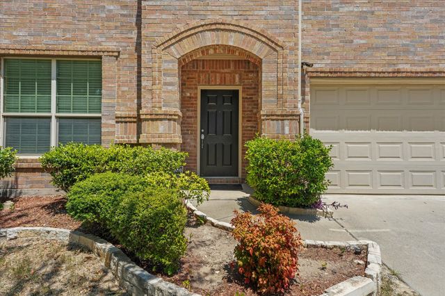 2040 Hanakoa Falls Drive, Anna, TX 75409