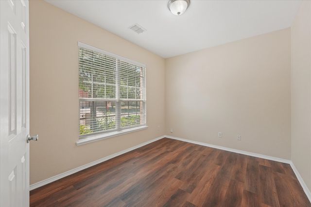 2040 Hanakoa Falls Drive, Anna, TX 75409
