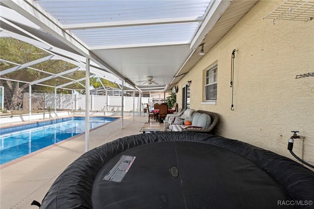 4307 Goldcoast Avenue, Spring Hill, FL 34609