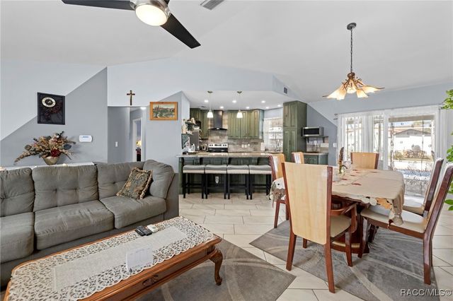 4307 Goldcoast Avenue, Spring Hill, FL 34609