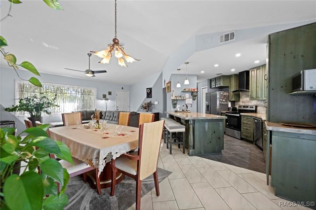 4307 Goldcoast Avenue, Spring Hill, FL 34609