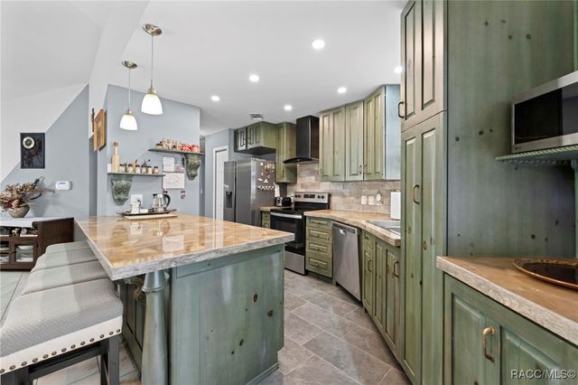 4307 Goldcoast Avenue, Spring Hill, FL 34609