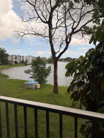 8720 N Sherman Circle 205, Miramar, FL 33025
