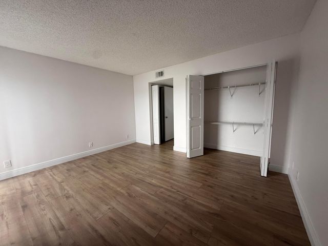 8720 N Sherman Circle 205, Miramar, FL 33025