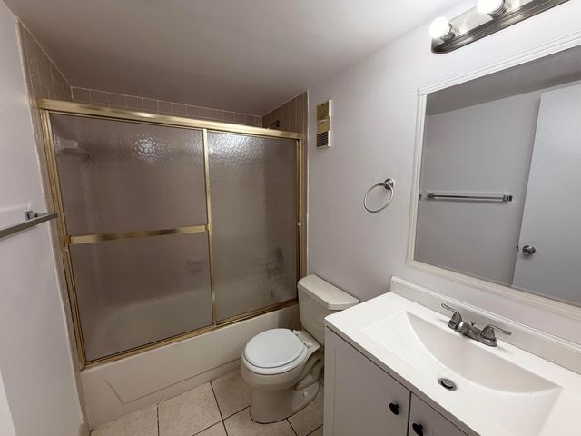 8720 N Sherman Circle 205, Miramar, FL 33025