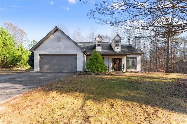 28 Spring Ridge Drive, Dawsonville, GA 30534