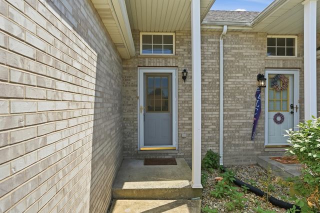 379 Fox Trail Court, Hobart, IN 46342