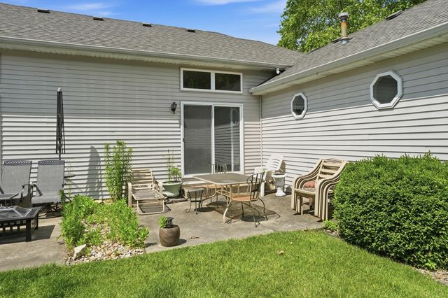 379 Fox Trail Court, Hobart, IN 46342