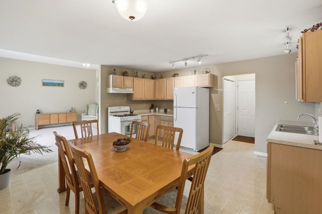 379 Fox Trail Court, Hobart, IN 46342