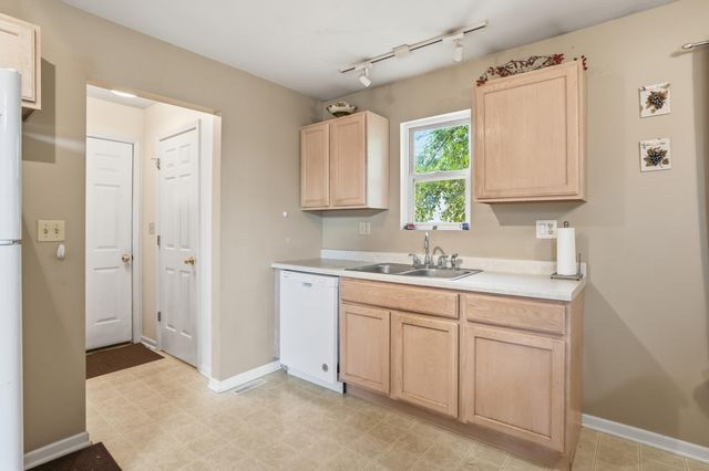 379 Fox Trail Court, Hobart, IN 46342