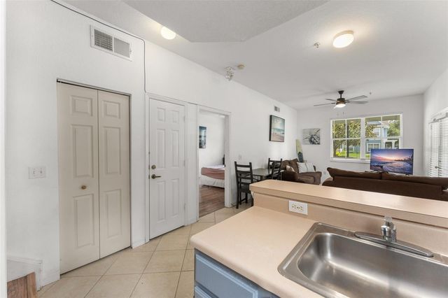 4000 VENETIAN BAY DRIVE 107, Kissimmee, FL 34741
