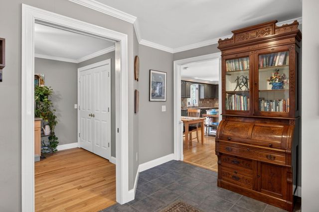 69 Union Street, Yarmouth Port, MA 02675